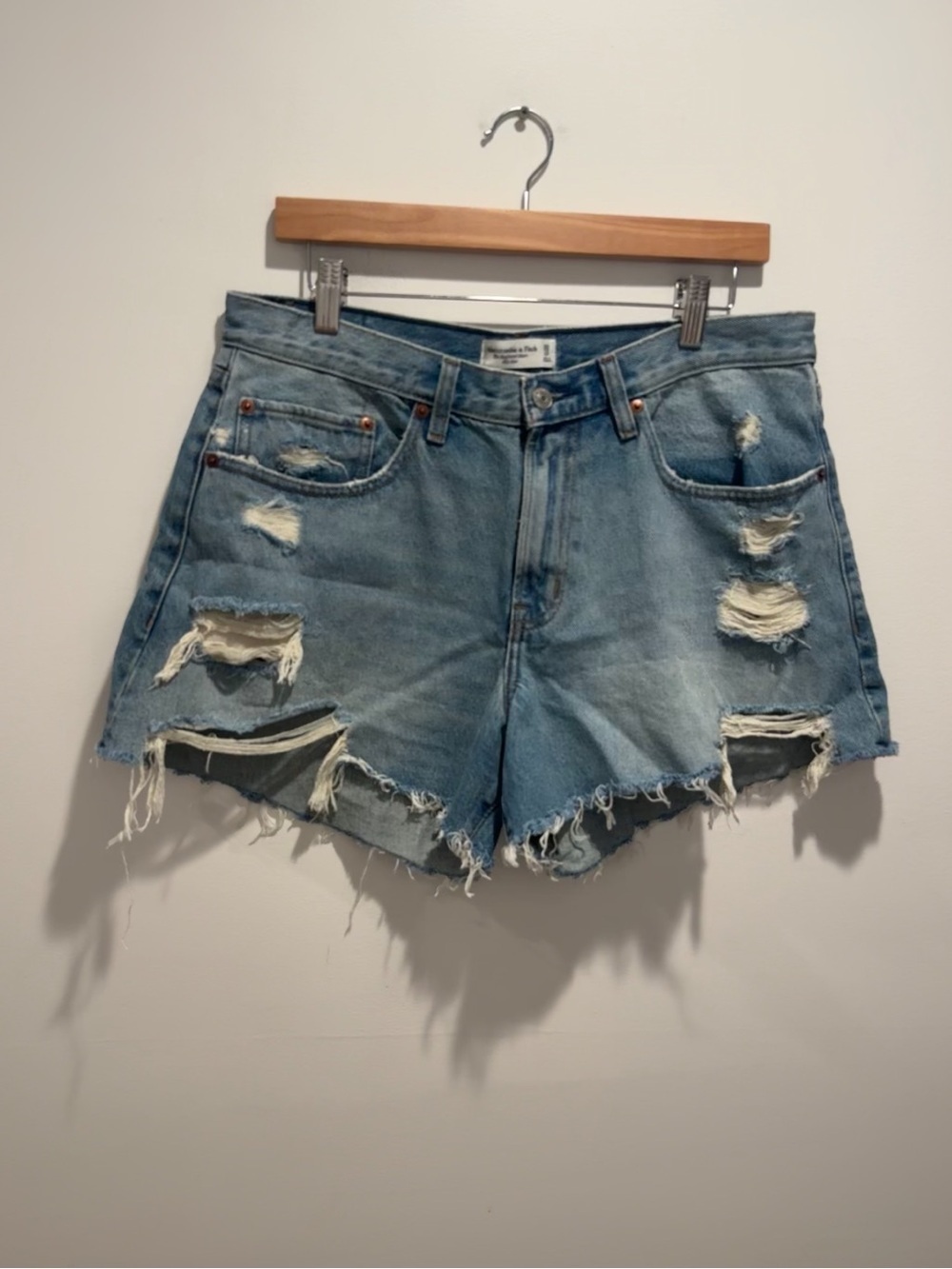 Abercrombie & Fitch The boyfriend shorts mid-rise